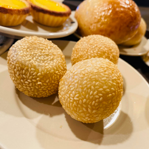 sesame balls